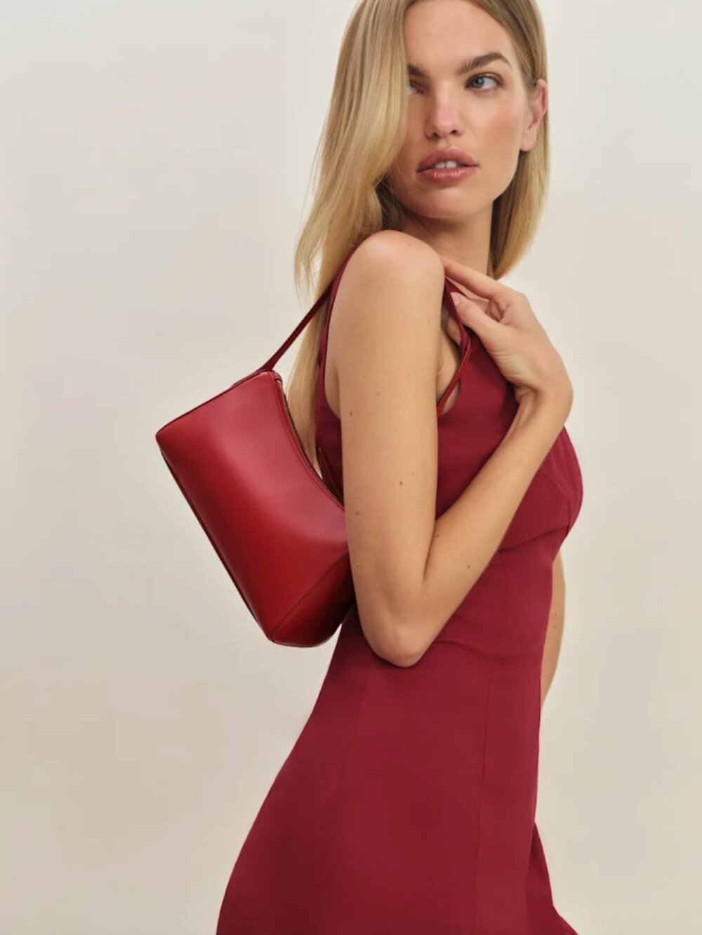 NWT REFORMATION Hannah Shoulder Bag, Lipstick Red - Picture 2 of 10
